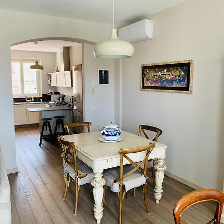 Cb House Tuscany Pietrasanta