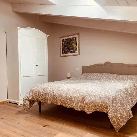 Cb House Tuscany * ピエトラサンタ